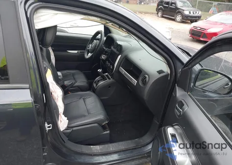 2015 Jeep Compass Latitude из США, поврежденный, VIN 1C4NJDEB1FD324581